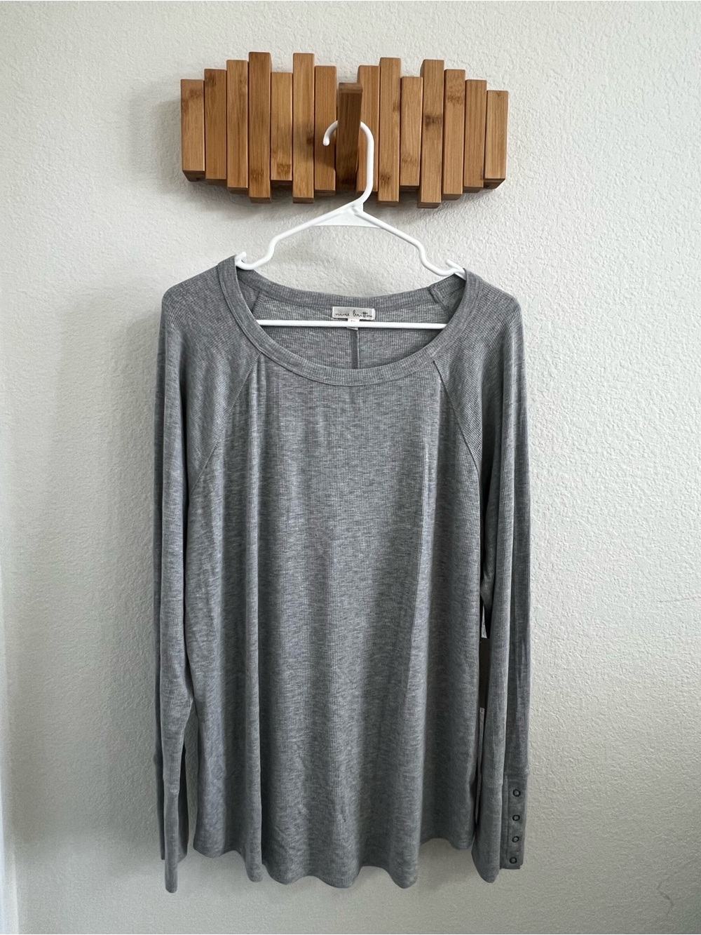 nine britton Heather Gray Ribbed Long Sleeve Top